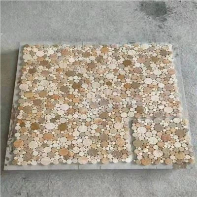 Ainutlaatuinen mosaiikkilaatta