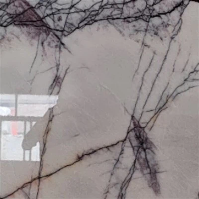 Tuoksuva Luumumarmorilaatta